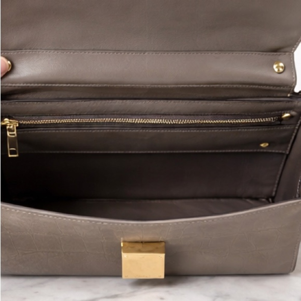 Gray Designer Handbag - Picture 4 of 7